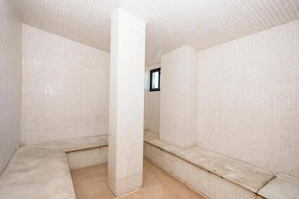 Flat Capitania Varam 143 Pitangueiras กัวรูจา ภายนอก รูปภาพ